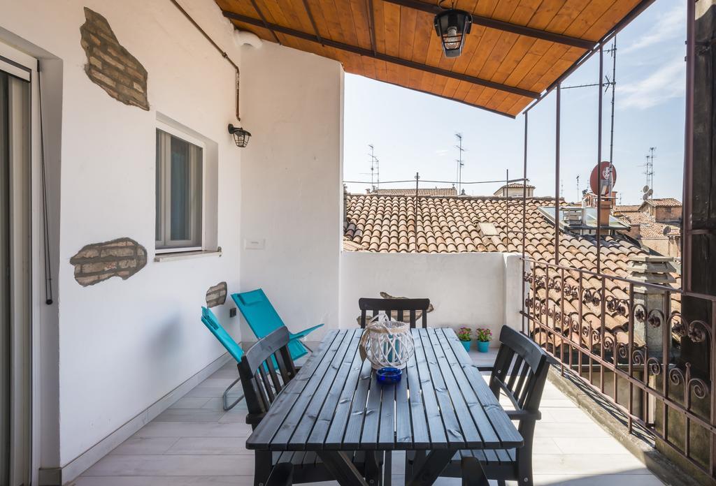 Attico Del Duomo Apartman Modena Kültér fotó